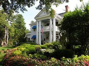 The Inn At Brevard (Adults Only) Екстер'єр фото